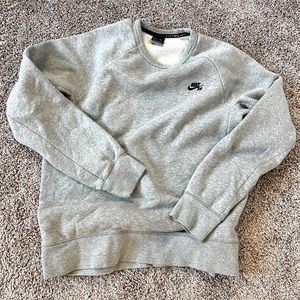 Nike SB crewneck. Grey size medium.